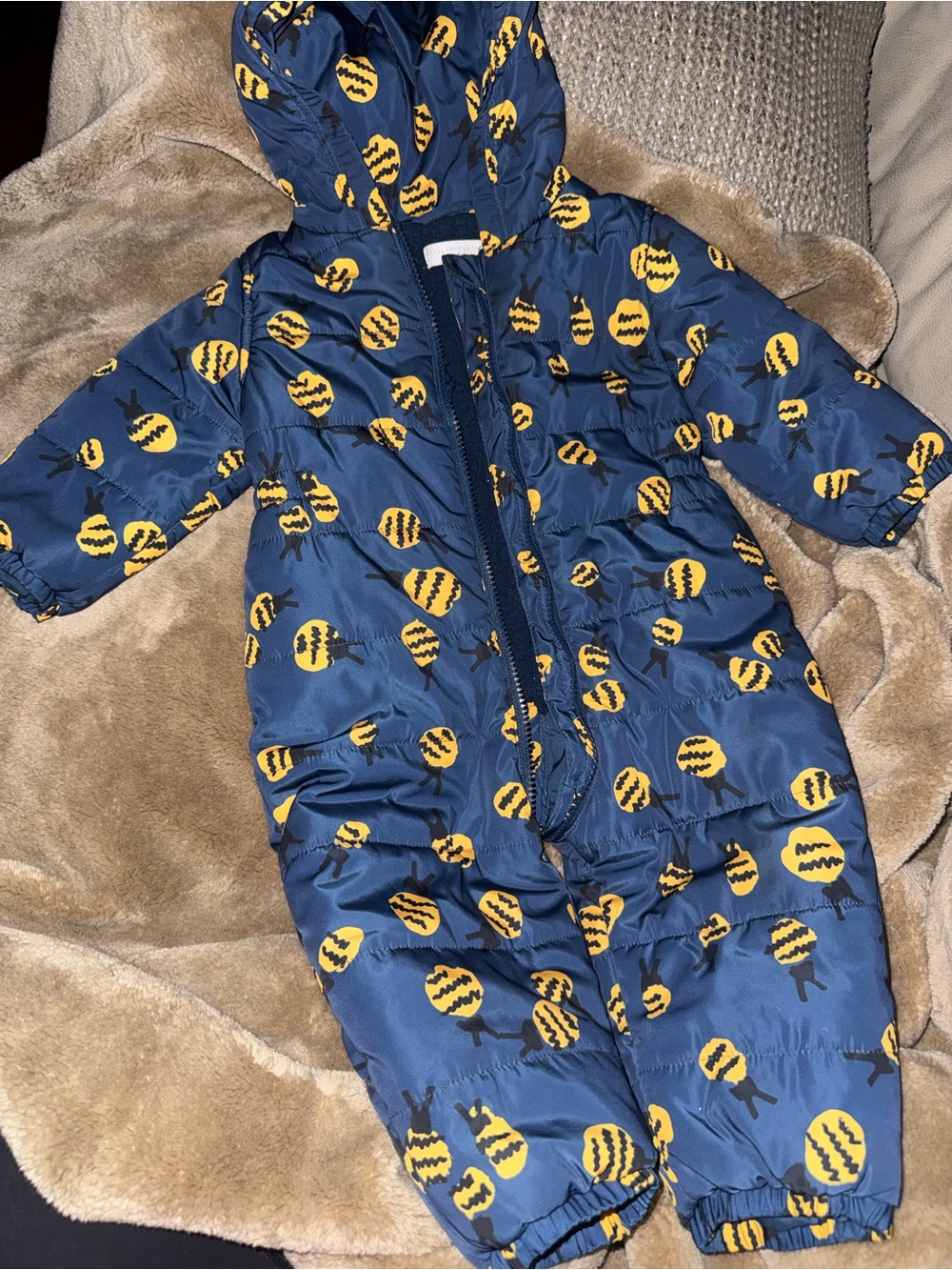 Stella McCartney: Navy & Yellow Bee Print Infant Snowsuit (unisex)